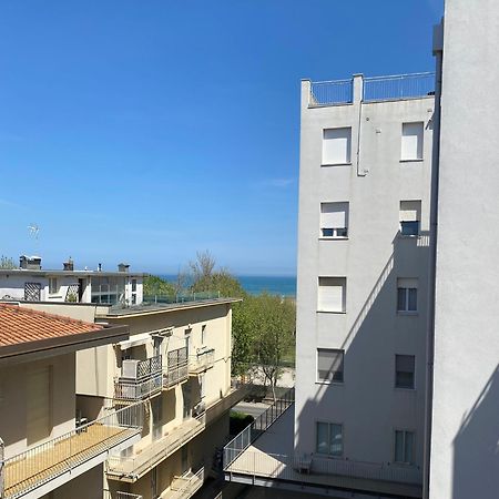 Hotel Loretta Rimini Dış mekan fotoğraf