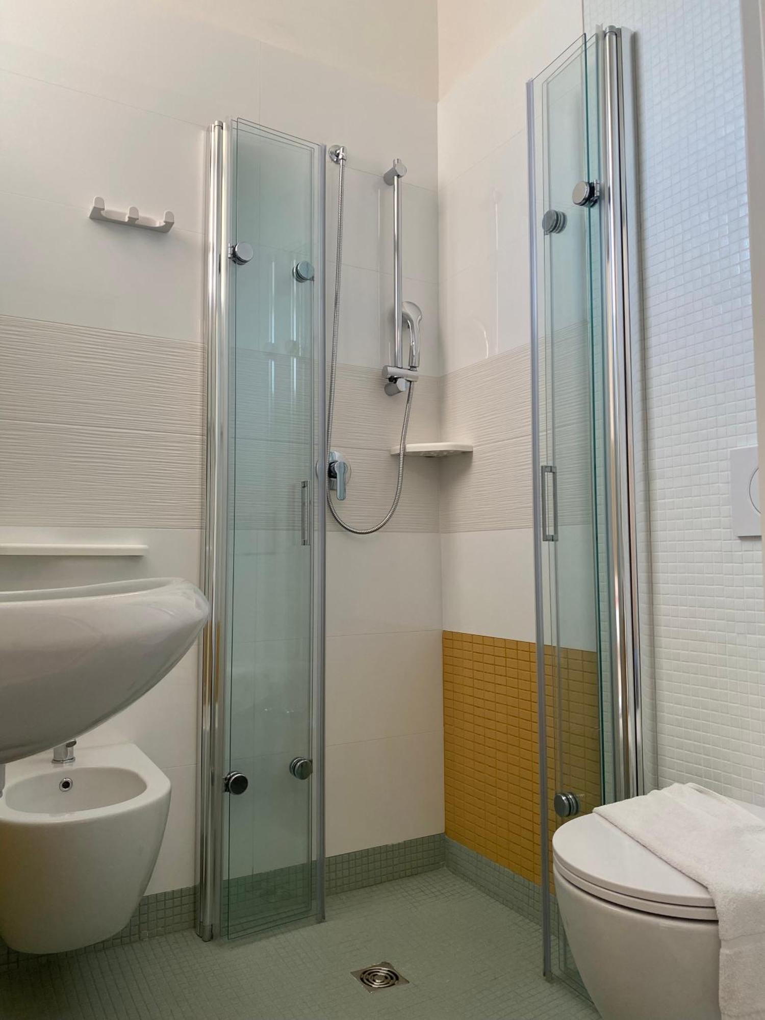 Hotel Loretta Rimini Dış mekan fotoğraf