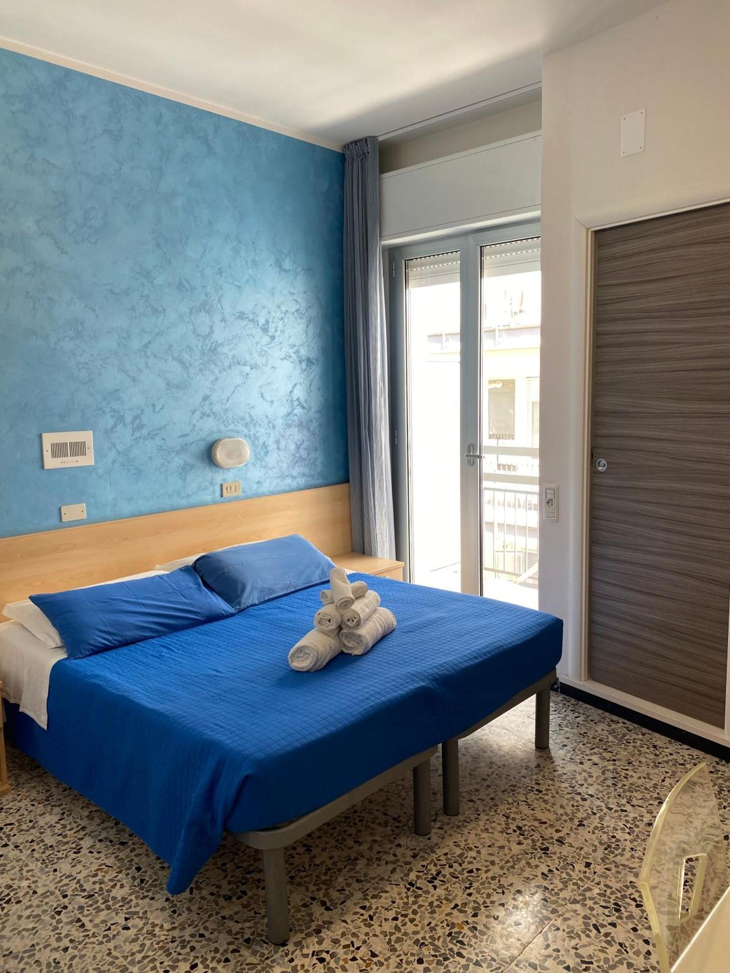 Hotel Loretta Rimini Dış mekan fotoğraf